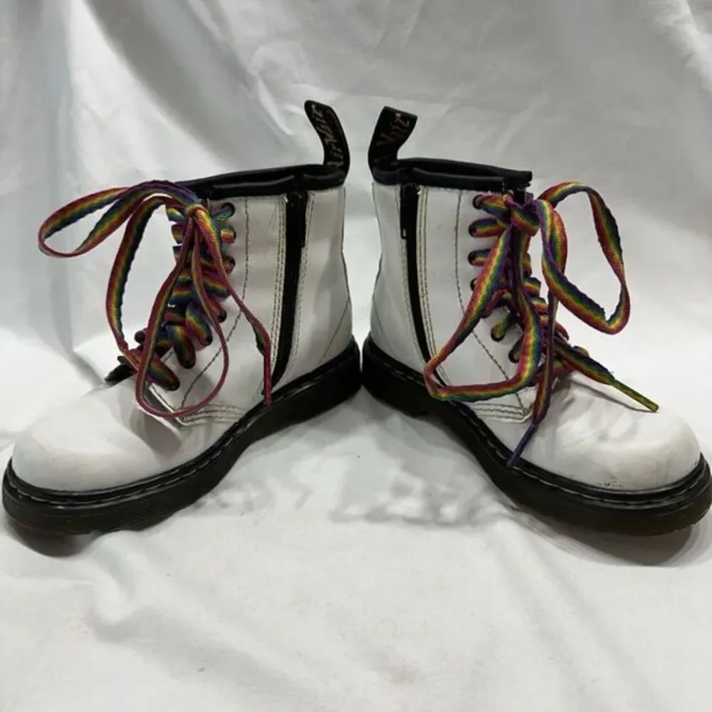Dr Martens Toddler size 10 White Leather Lace Up Boots Rainbow‎ Laces 1460T